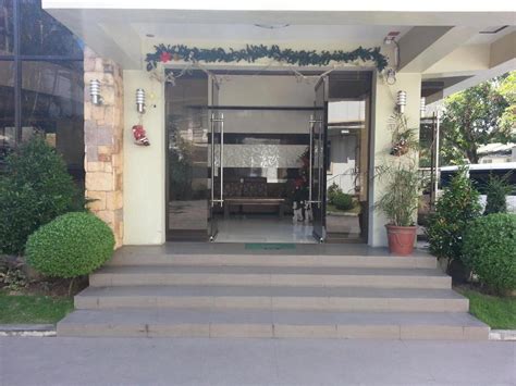 mega sta cruz laguna|TRADERS MEGA A INN .